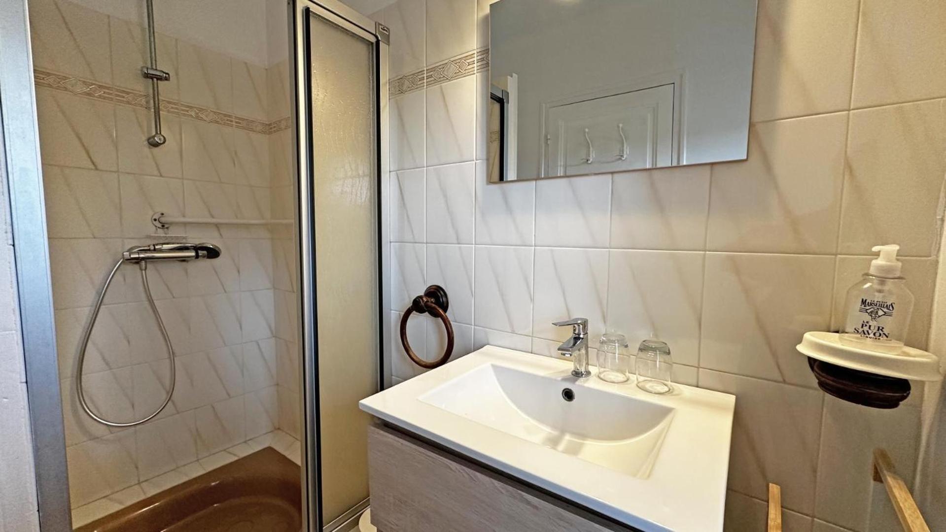 Bed and Breakfast Chez Doussaud Bessines-sur-Gartempe Exterior foto